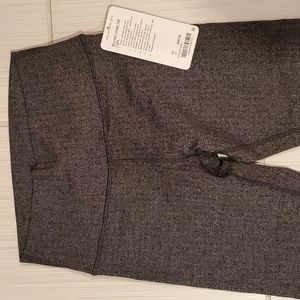 Lululemon Wonder Under HR Tight 8